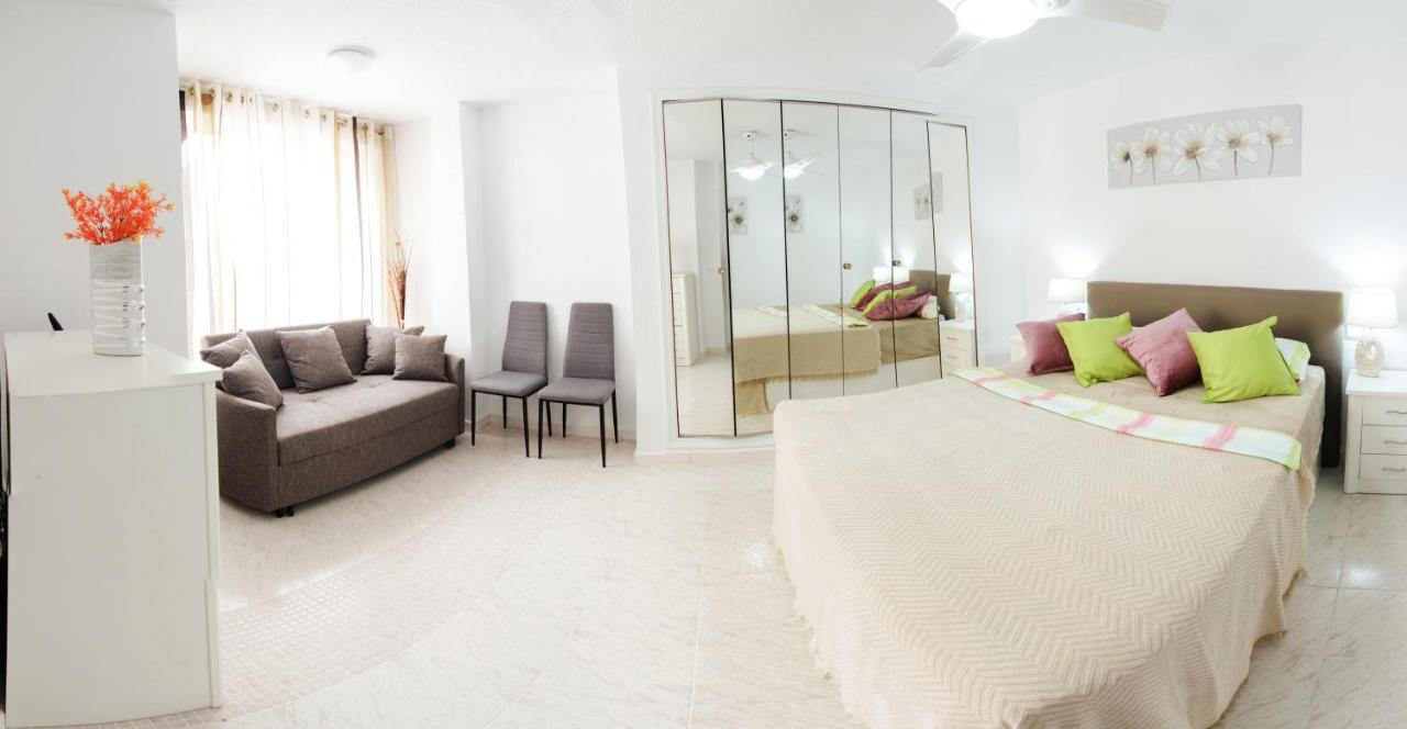 Holiday Suite Playa del Cura Torrevieja Exterior foto